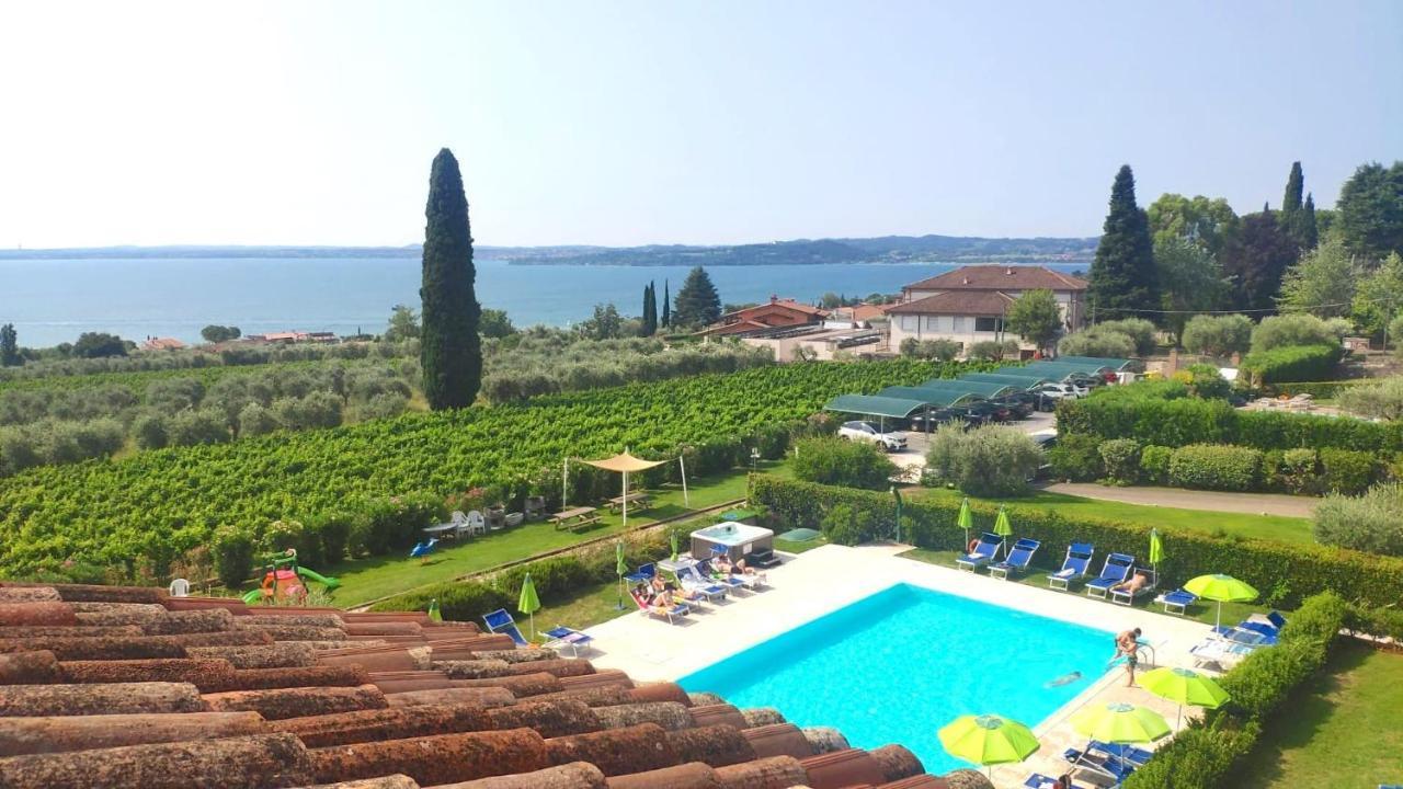 Residence Corte Ferrari -Ciao Vacanze- Moniga del Garda Dış mekan fotoğraf