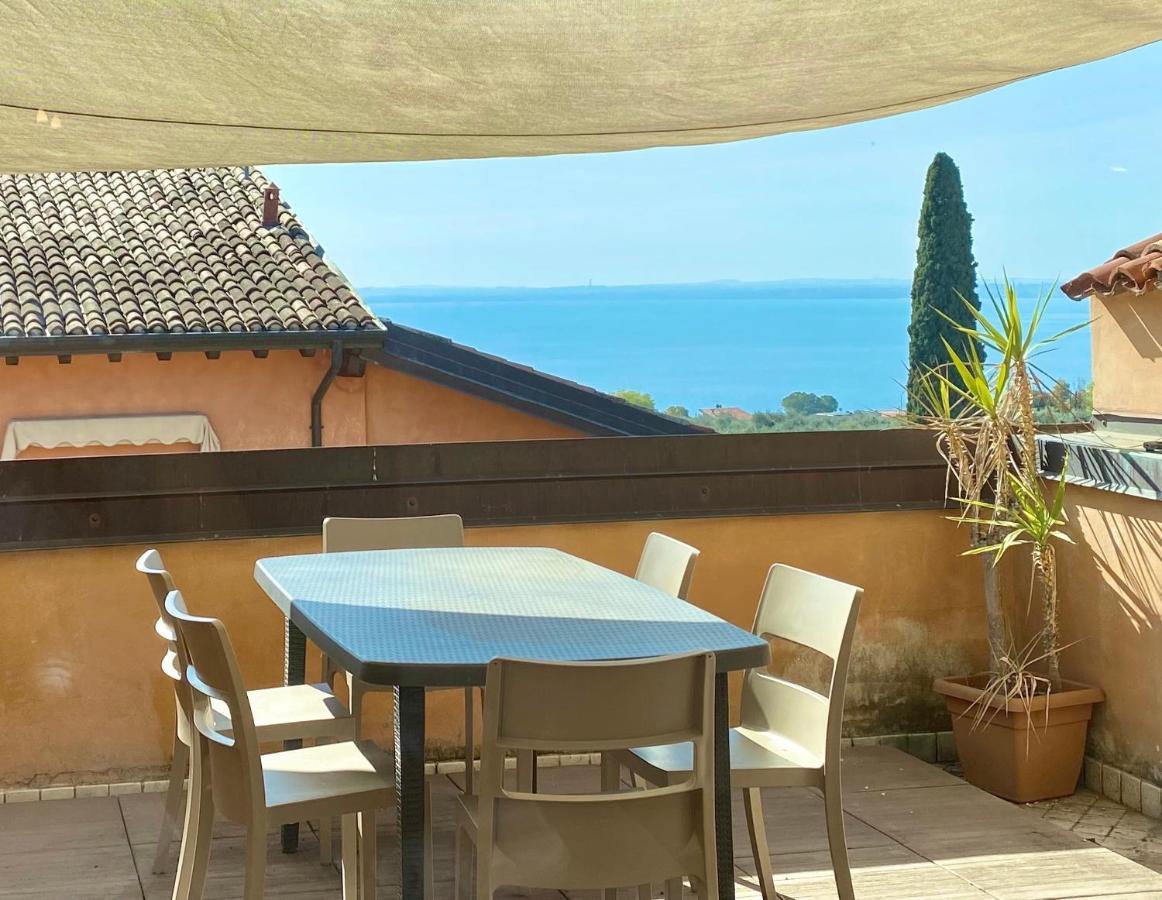 Residence Corte Ferrari -Ciao Vacanze- Moniga del Garda Dış mekan fotoğraf