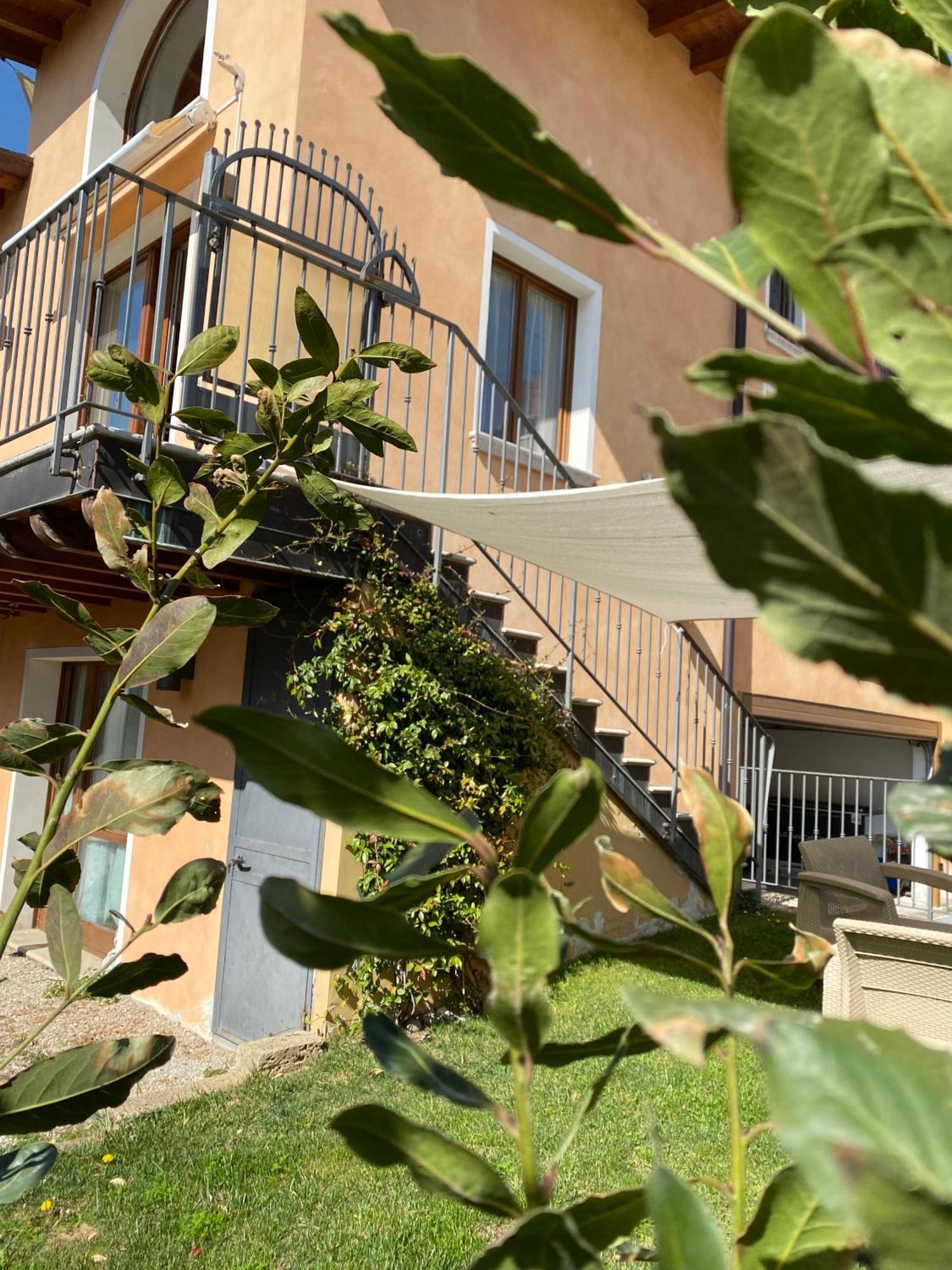 Residence Corte Ferrari -Ciao Vacanze- Moniga del Garda Oda fotoğraf