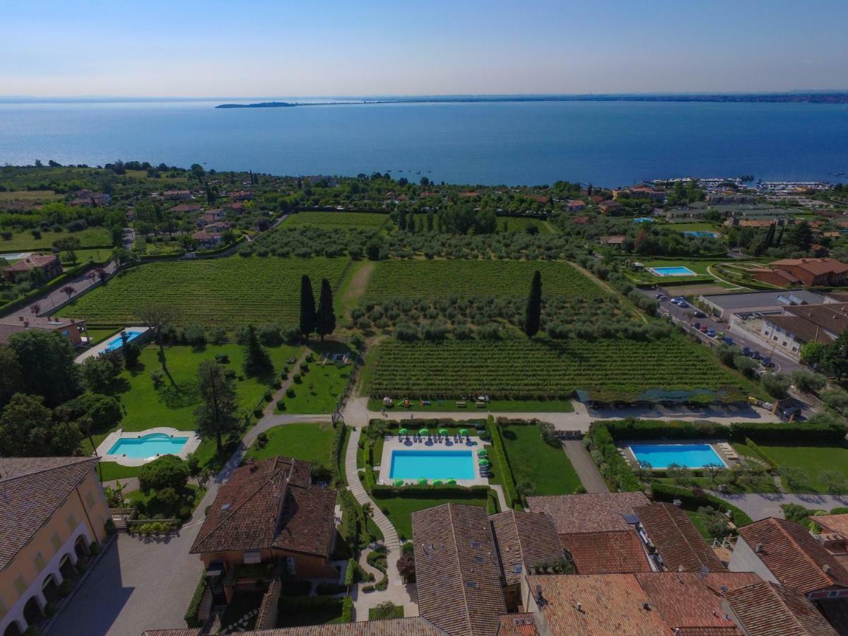 Residence Corte Ferrari -Ciao Vacanze- Moniga del Garda Dış mekan fotoğraf