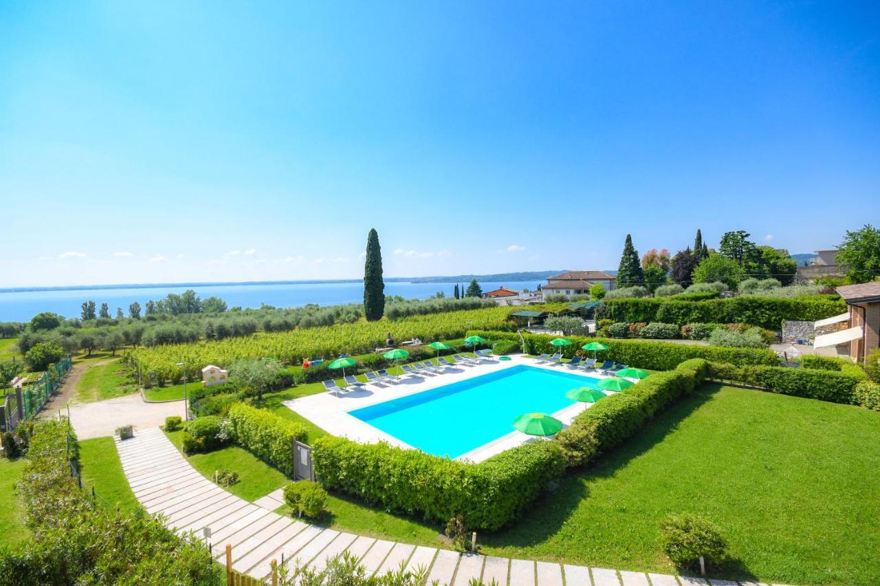 Residence Corte Ferrari -Ciao Vacanze- Moniga del Garda Dış mekan fotoğraf